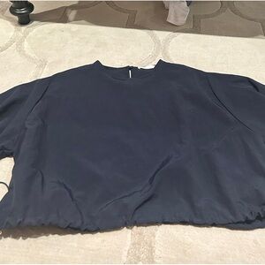 Oak + Fort Navy cropped blouse - M